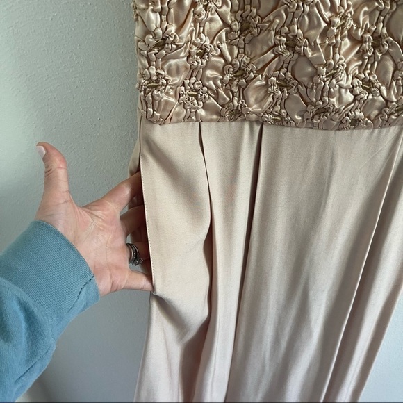 Vintage Champagne Ribbon Dress Fit and Flair Volup - Picture 8 of 14